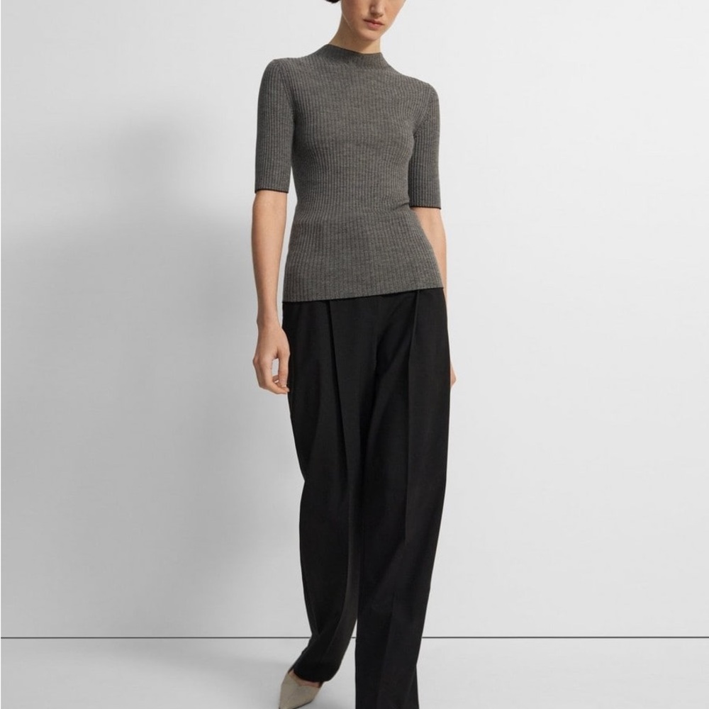 Theory Gray Ribbed Sweater - Picture 3 of 8